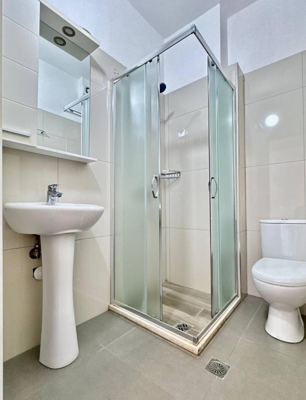Morina Sea View Apartment Sarandë Exterior foto